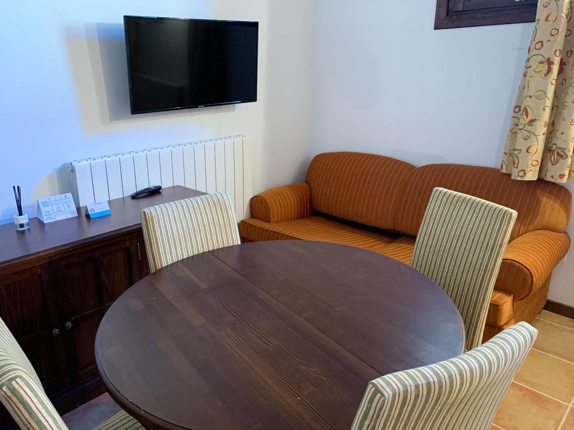 Apartamentos Jaca Mirador De Badaguas 3000 Екстериор снимка