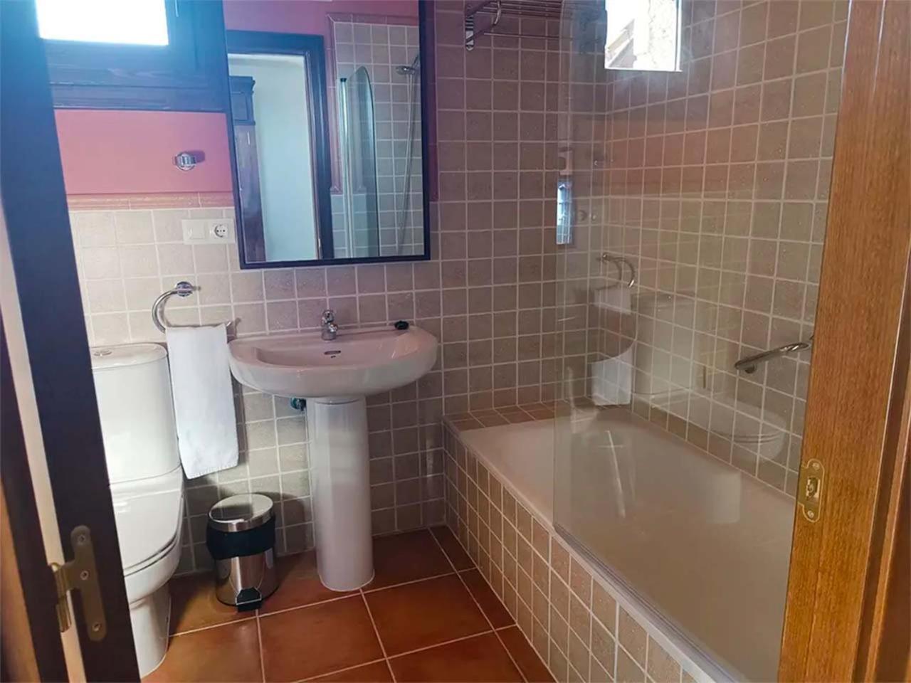 Apartamentos Jaca Mirador De Badaguas 3000 Екстериор снимка